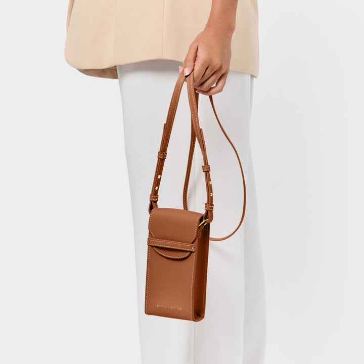 CECE PHONE CROSSBODY BAG COGNAC