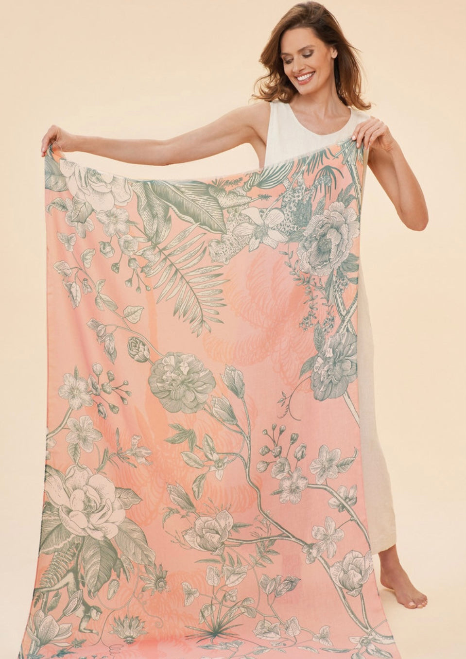 PRINTED PETAL FLORAL JUNGLE SCARF