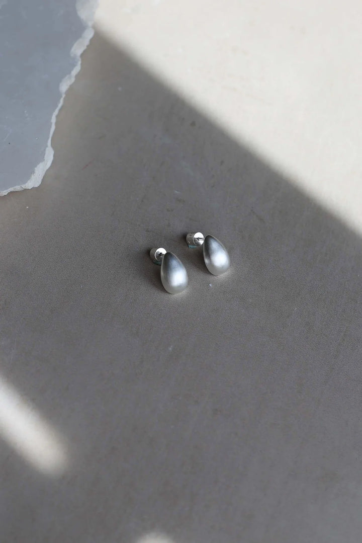 TEARDROP EARRINGS SILVER