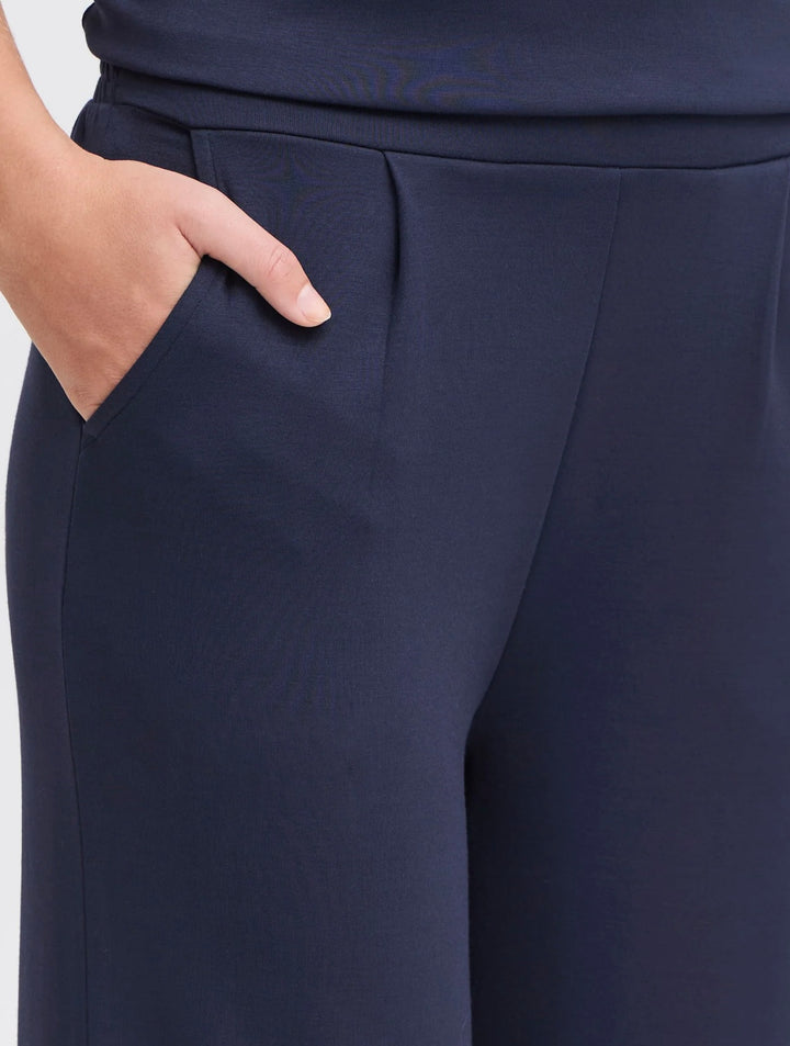NAVY BLAZER AURORA TROUSER