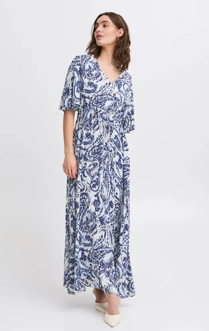 BLUE PAISLEY JOELLA V NECK MAXI DRESS