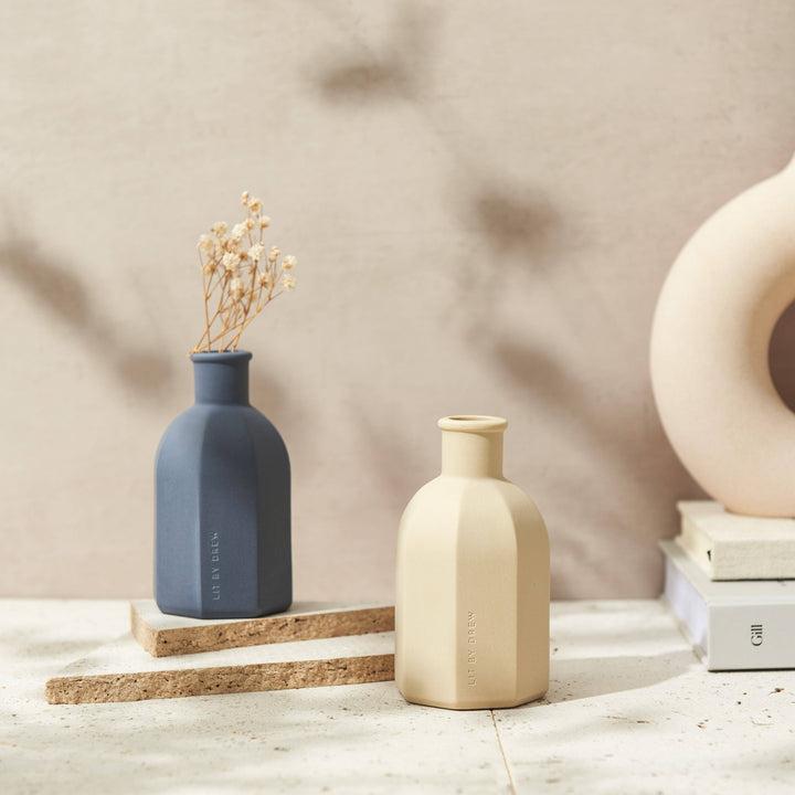 Myrrh & Tonka Ceramic Reed Diffuser - Beige - 200ml: Myrrh & Tonka