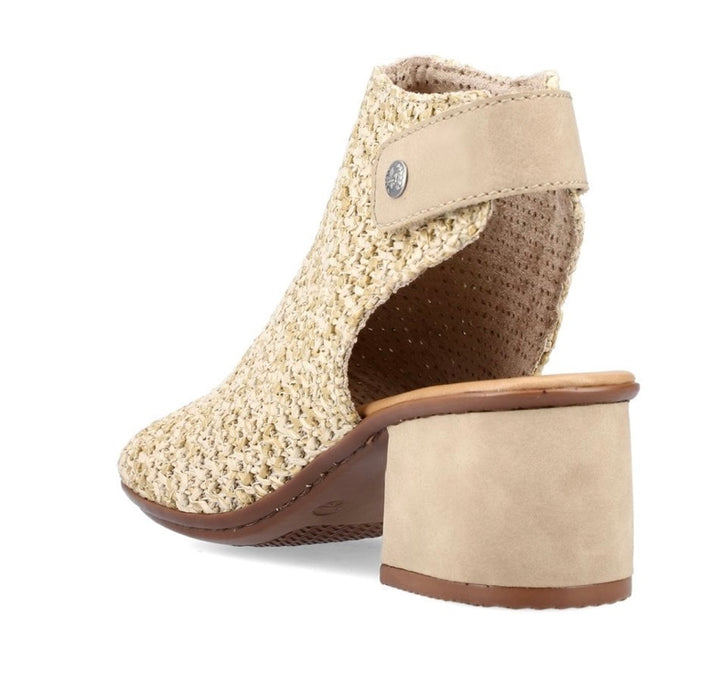 SAND BEIGE STRAP SANDALS