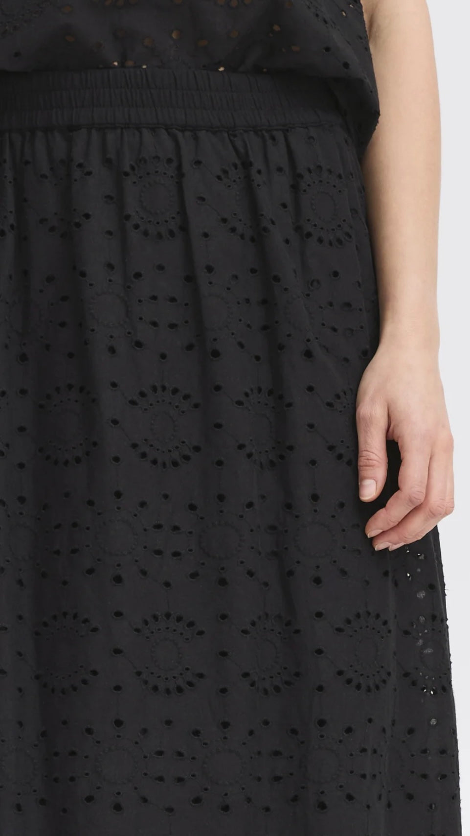 ANGIE SKIRT BLACK