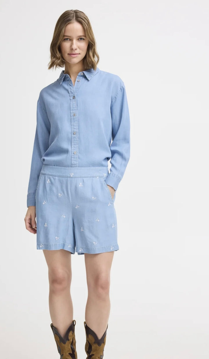 KOSMO SHORTS LIGHT BLUE DENIM FLOWER