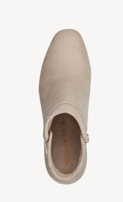 IVORY ANKLE BOOT
