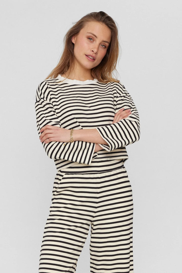 HUBSA BLOUSE CAVIAR