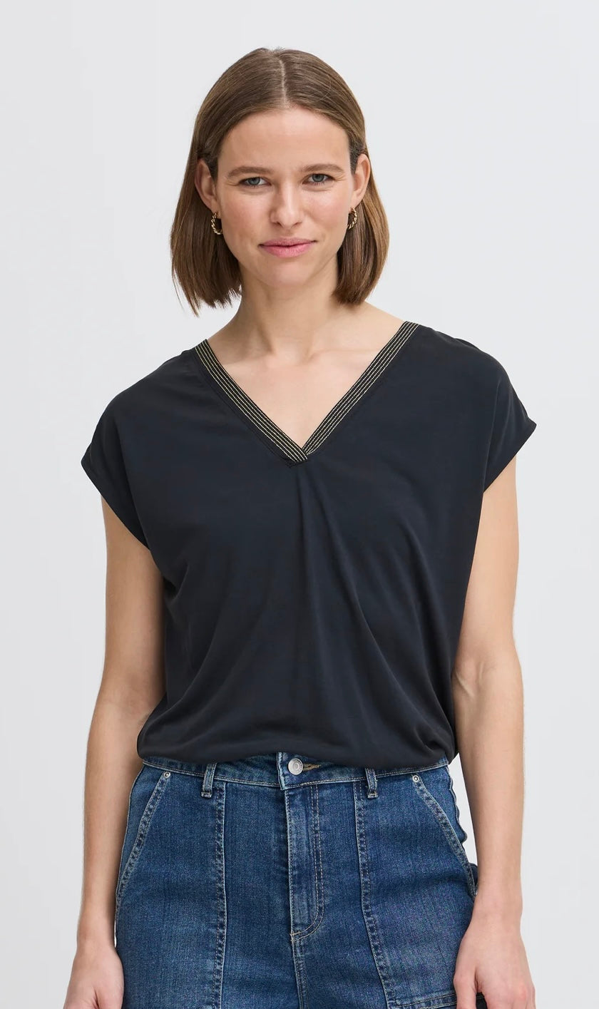 PERL DECO NECK TEE