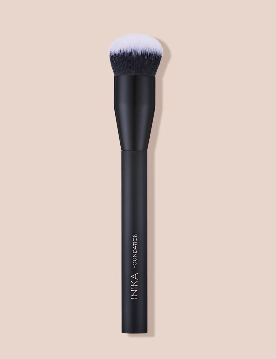 INIKA FOUNDATION BRUSH