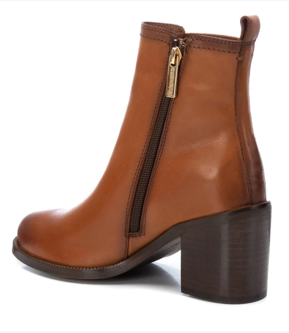 161019 CAMEL LEATHER LADIES ANKLE BOOTS
