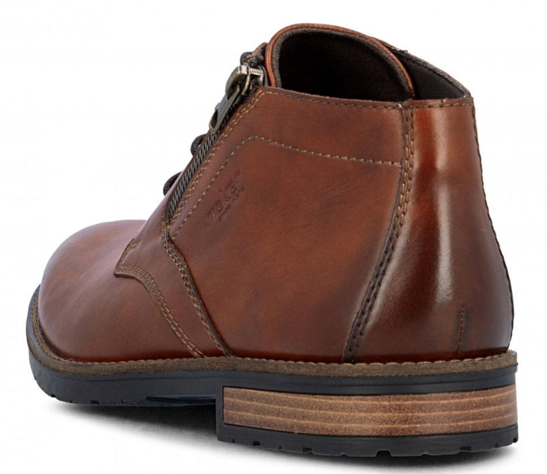 BROWN LEATHER BOOT