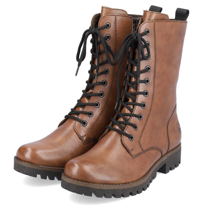 TAN LACE UP BOOTS