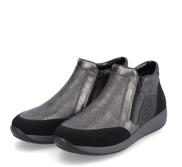 GREY & BLACK ZIP ANKLE BOOT