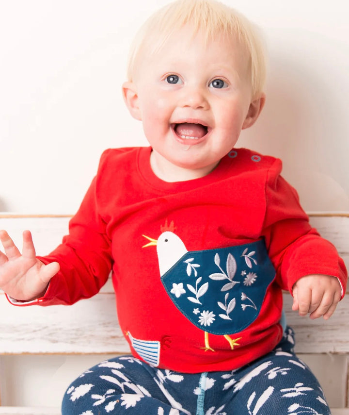 STELLA THE HEN TOP