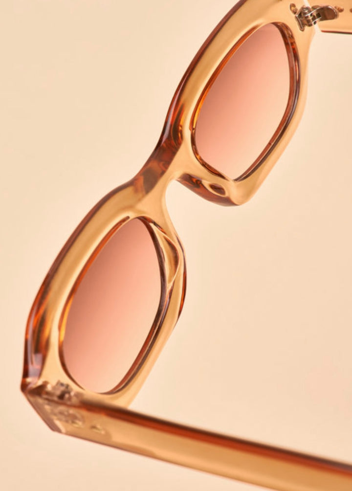 HONEY PETAL SUNGLASSES