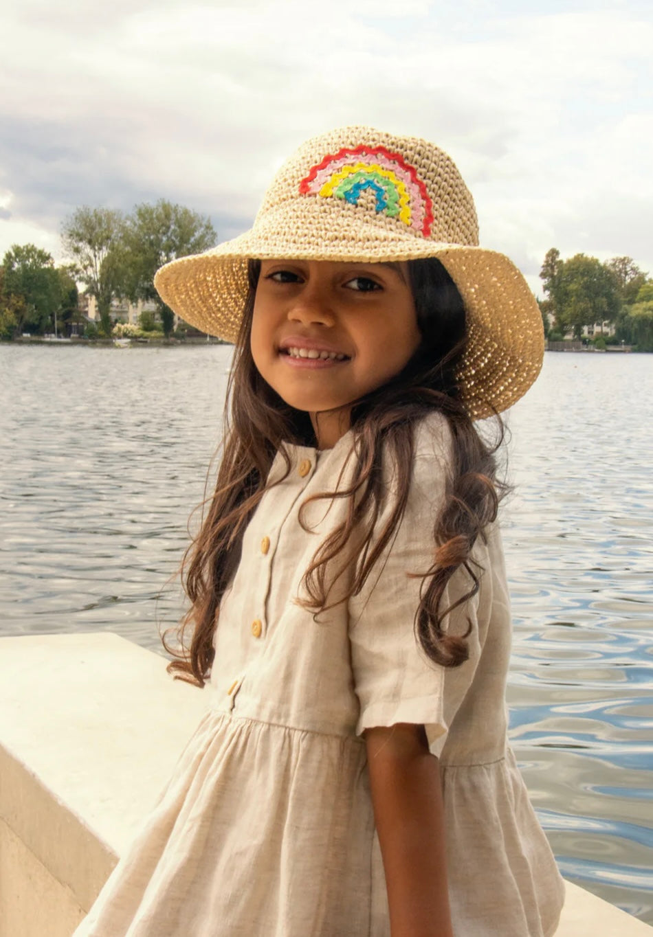 RIC RAC RAINBOW STRAW BUCKET HAT