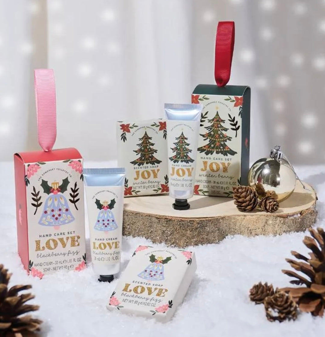 HAND CARE SET JOY WINTER BERRY