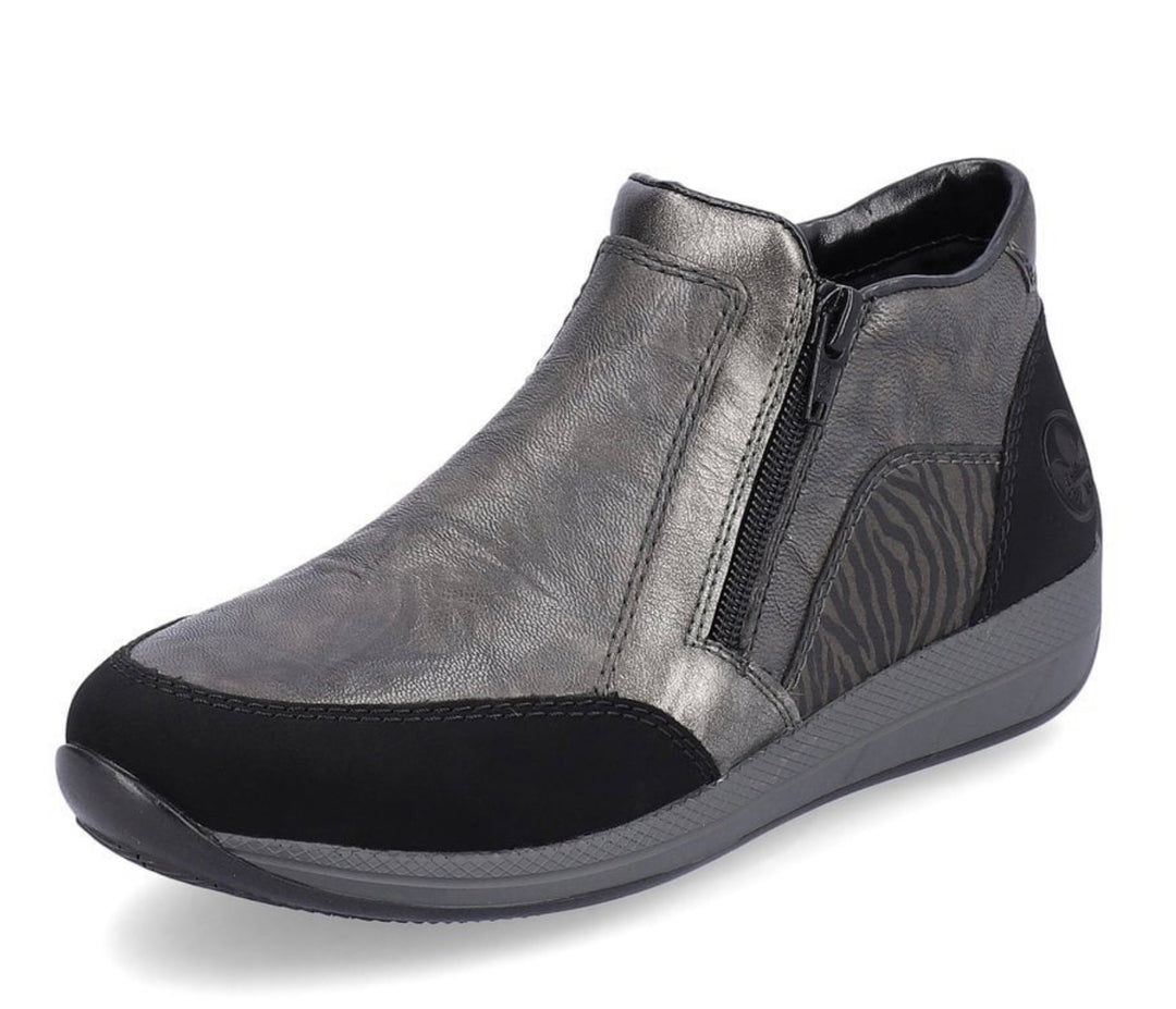 GREY & BLACK ZIP ANKLE BOOT