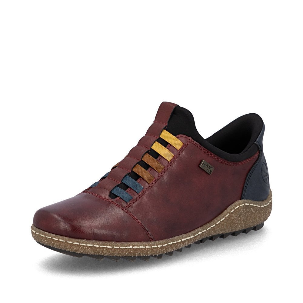 RED ELASTICATED SHOE