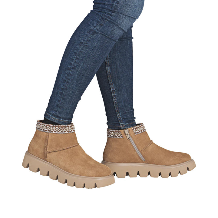 BROWN SUEDE ZIP BOOT