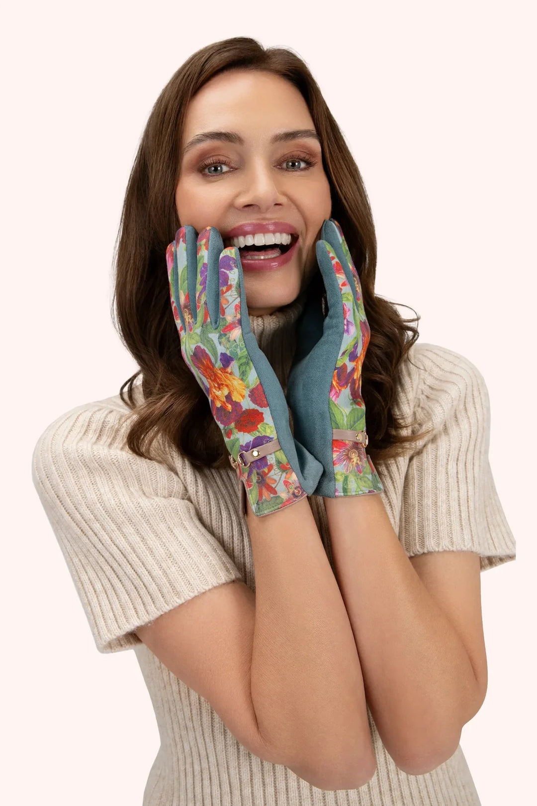 ICE KYLIE GLOVES