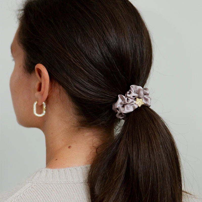 ICED LATTE SILK SCRUNCHIE