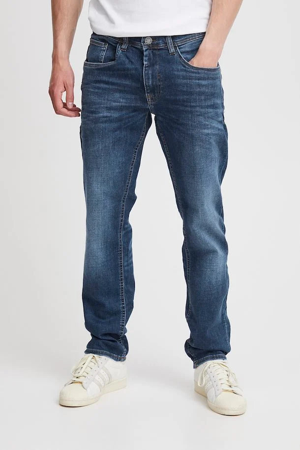 MID BLUE DENIM TWISTER SLIM REGULAR FIT JEAN