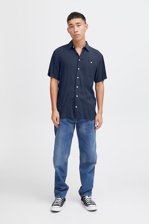 DRESS BLUE SHORT SLEEVED SHIRT