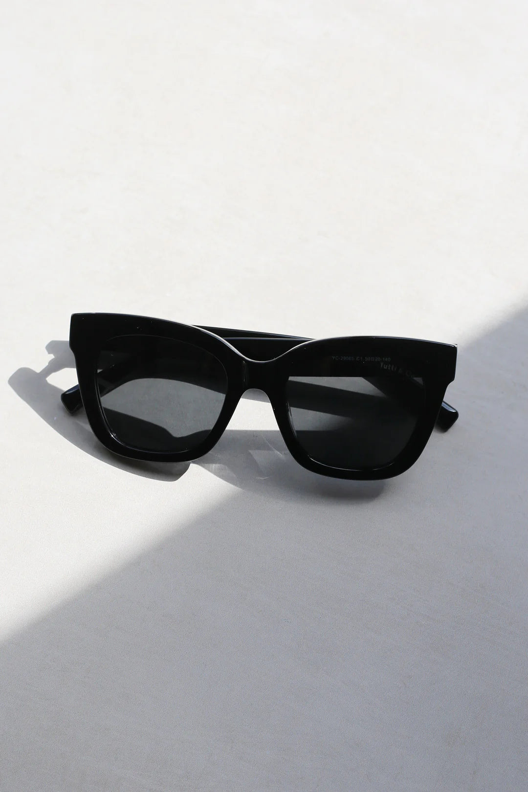 DUTY SUNGLASSES