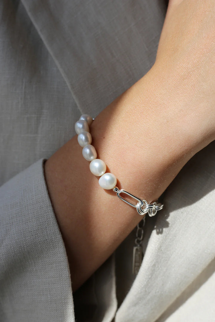 SILVER ROYAL BRACELET