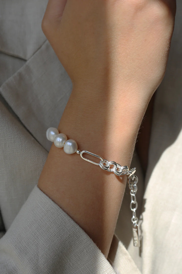 SILVER ROYAL BRACELET