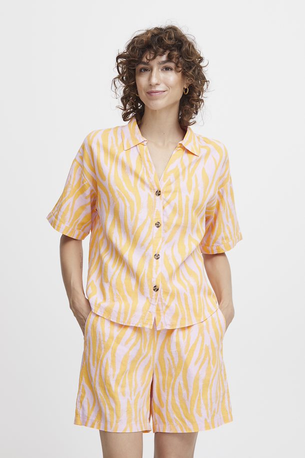 BLAZING ORANGE ANIMAL MIX FALAKKA SHORT SLEEVE SHIRT