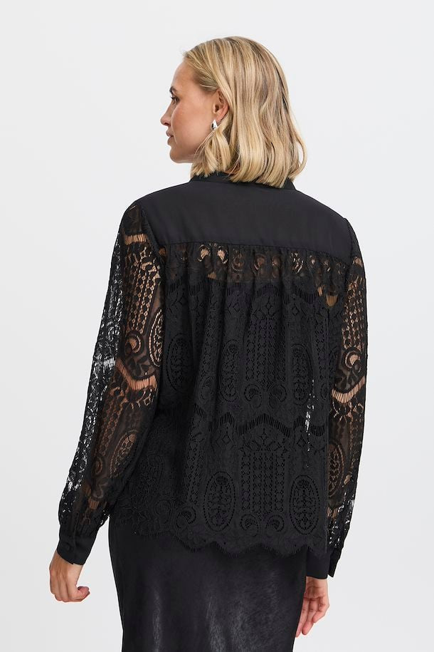 BLACK CATE LACE SHIRT
