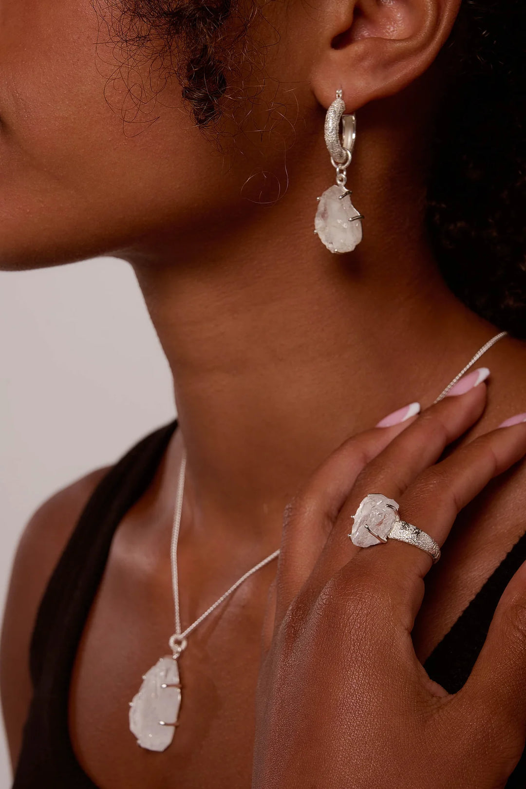 QUARTZ RING SILVER