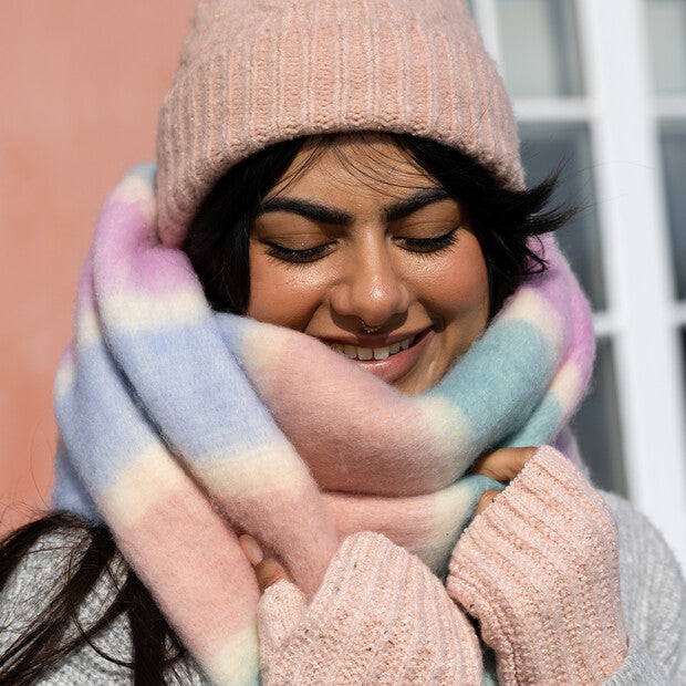 PASTEL CREAM STRIPE SCARF