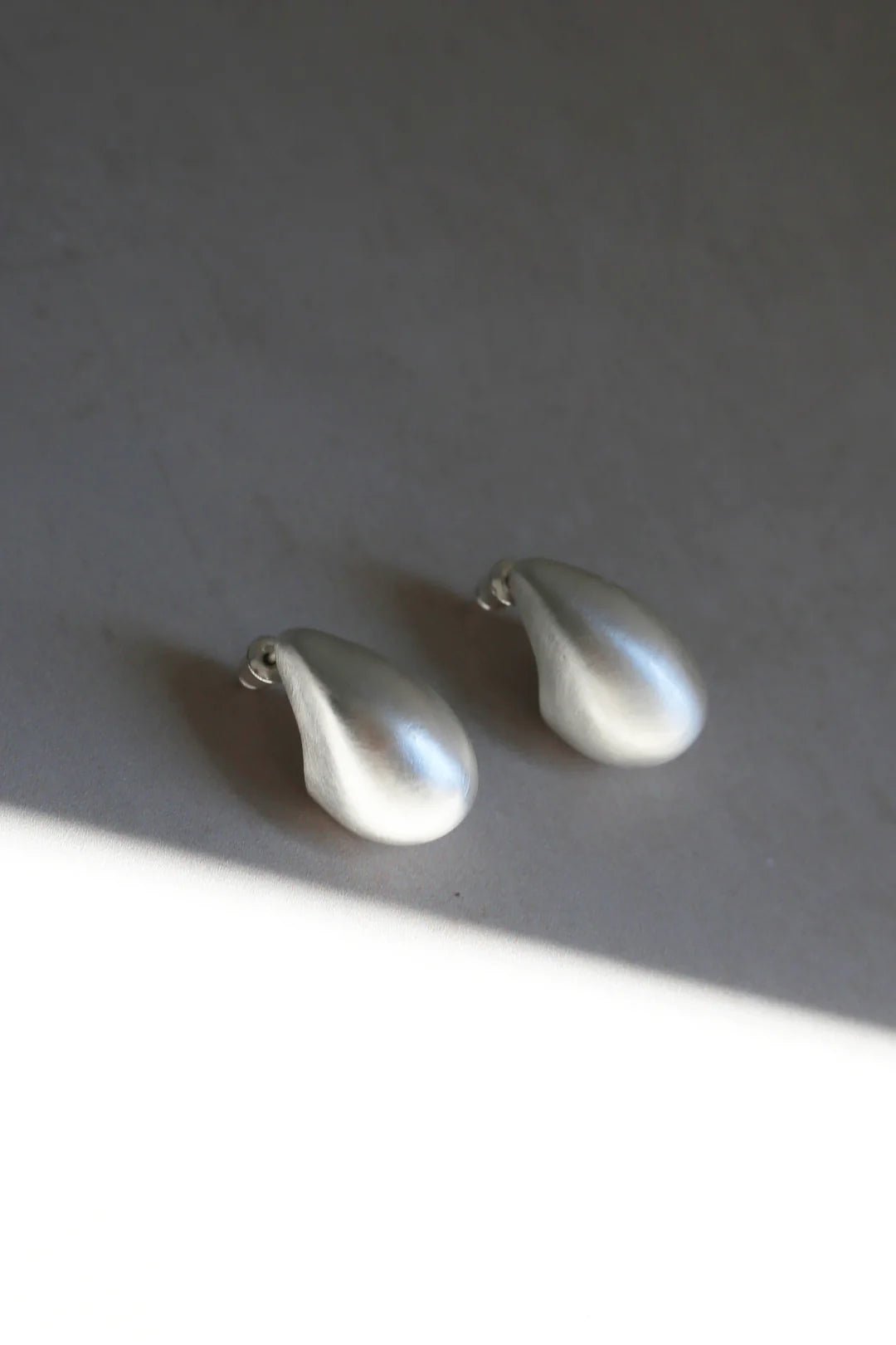 HUSH SILVER EARRINGS