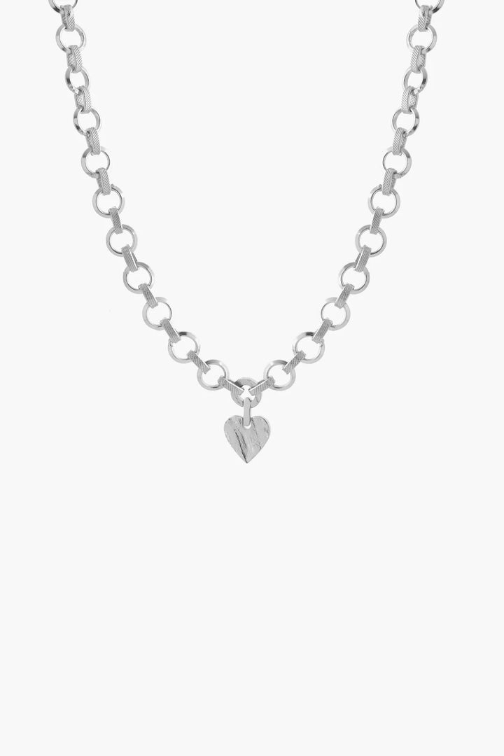 PRECIOUS SILVER NECKLACE