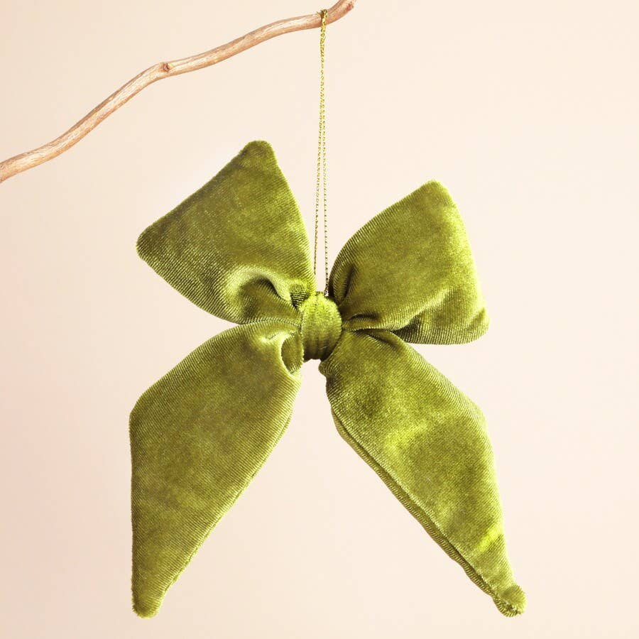 Velvet Bow Hanging Decoration: Green
