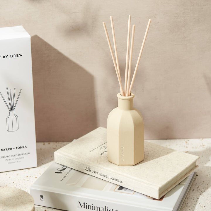 Myrrh & Tonka Ceramic Reed Diffuser - Beige - 200ml: Myrrh & Tonka