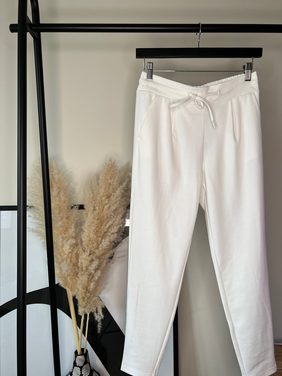 CLOUD DANCER WHITE KATE JOGGERS