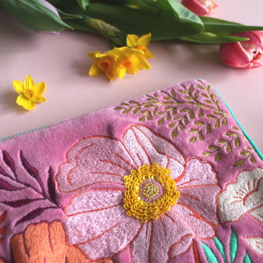 POSY HOT PINK CLUTCH