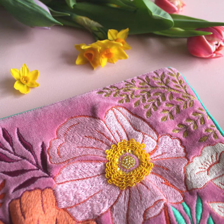 POSY HOT PINK CLUTCH