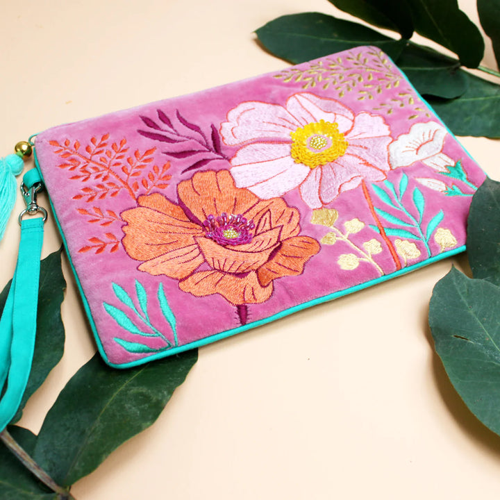 POSY HOT PINK CLUTCH