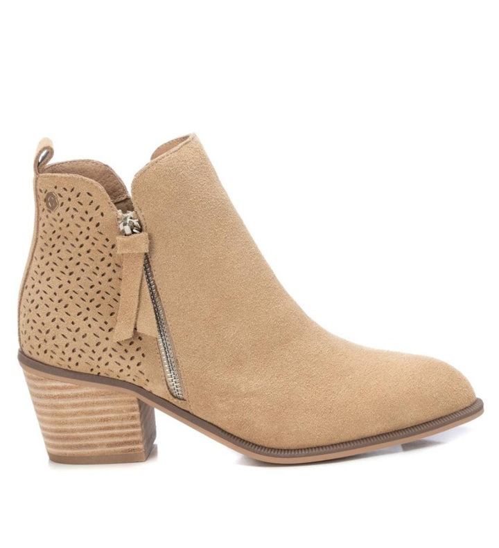 BEIGE SUEDE ANKLE BOOT