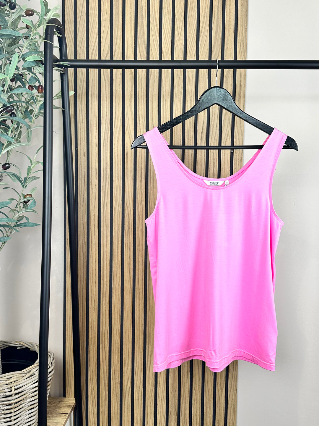 BEGONIA PINK REXIMA TANK TOP