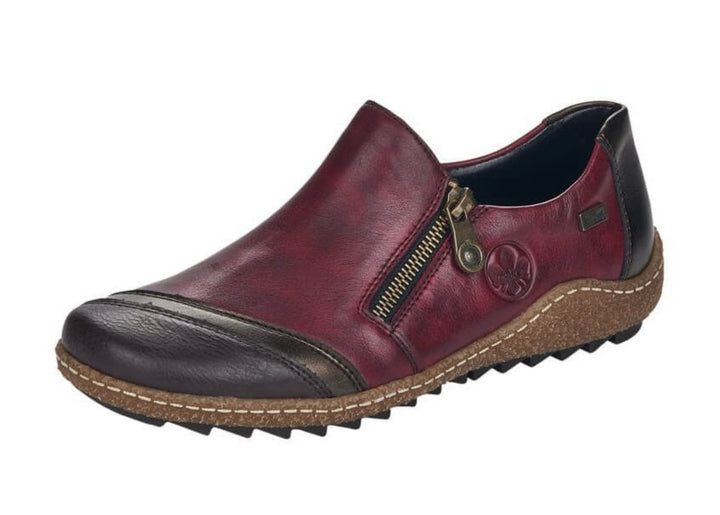 RED LEATHER SLIP ON ZIP DETAIL SHOE