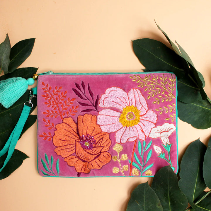 POSY HOT PINK CLUTCH