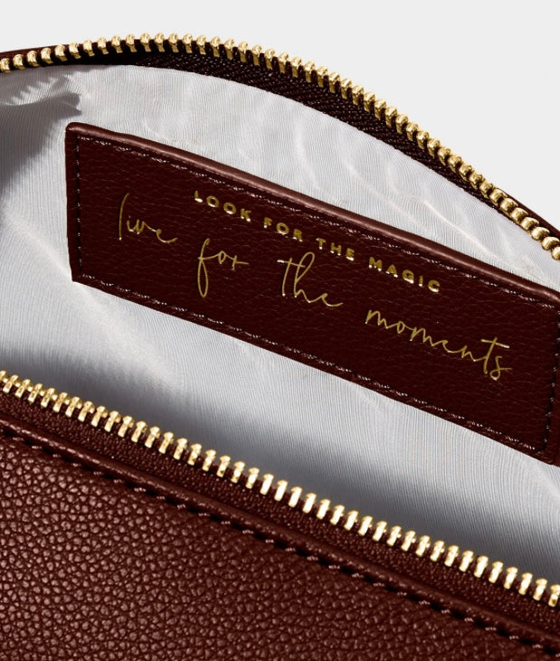 CACAO SECRET MESSAGE WASH BAG