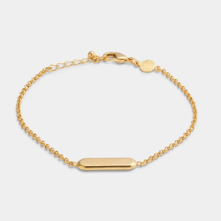 WITH LOVE WATERPROOF GOLD SIGNET BRACELET