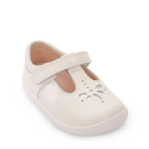 PUZZLE WHITE PATENT FIRST WALKING SHOES